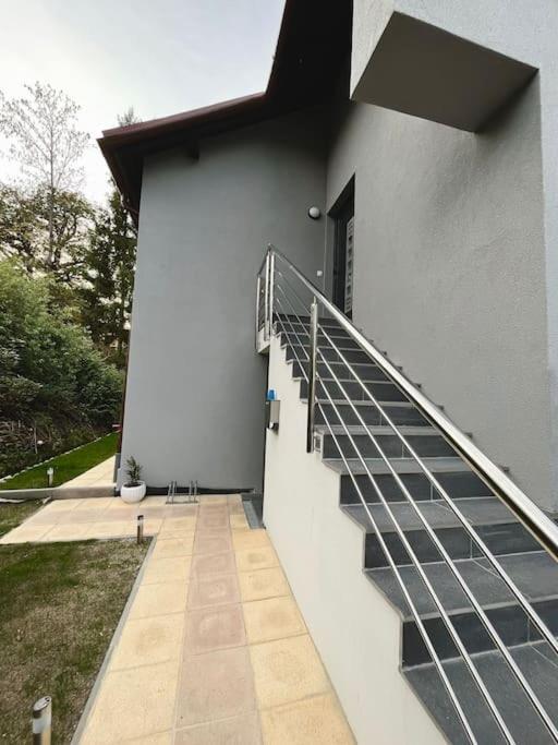 Ab Apartment Moderne Zweizimmerwohnung Villach Luaran gambar